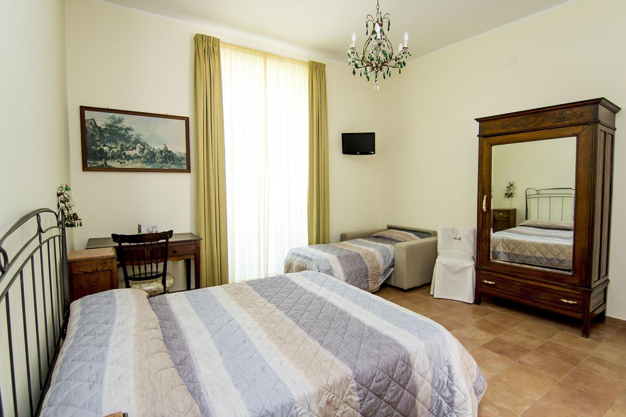 La Torretta Bianca Bed & Breakfast Cava deʼ Tirreni Стая снимка